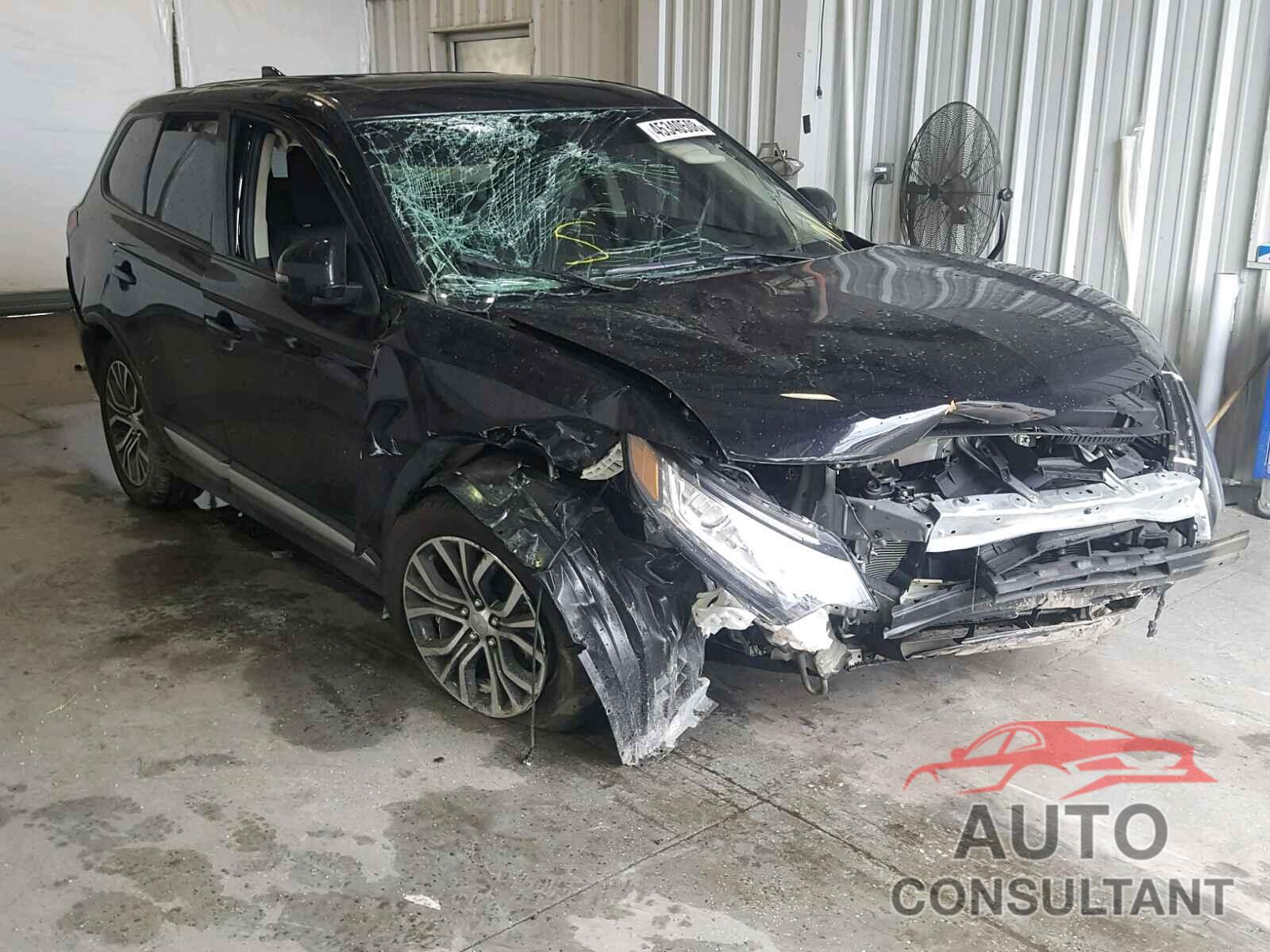 MITSUBISHI OUTLANDER SE 2018 - JA4AD3A3XJZ012814