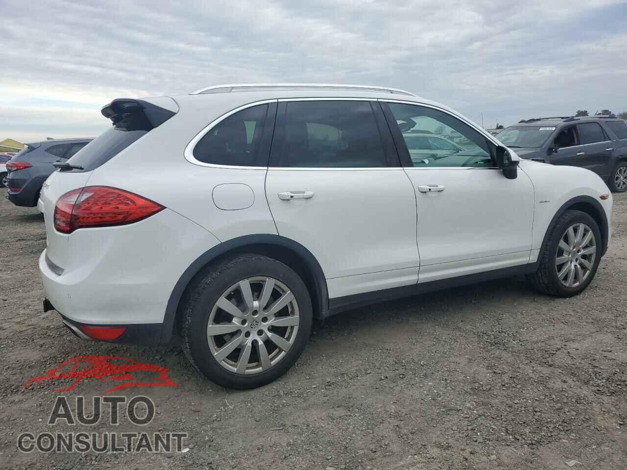 PORSCHE CAYENNE 2013 - WP1AF2A20DLA33162