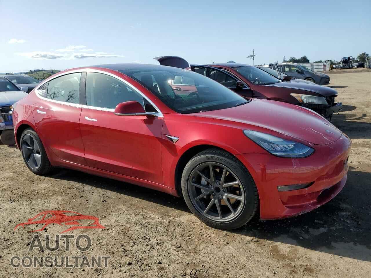 TESLA MODEL 3 2018 - 5YJ3E1EA8JF058107
