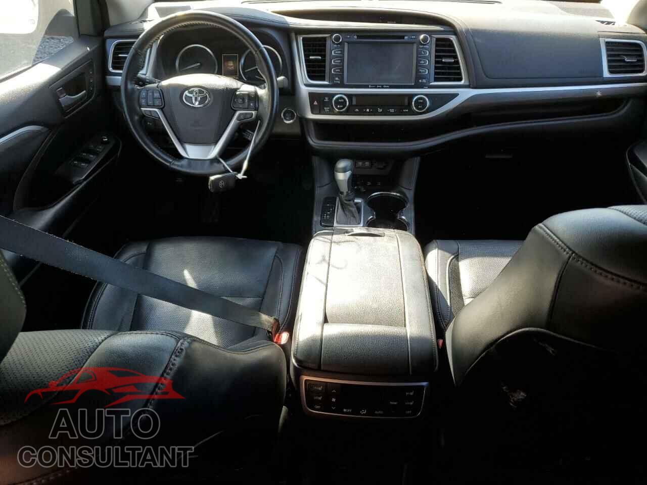 TOYOTA HIGHLANDER 2017 - 5TDDZRFHXHS448196