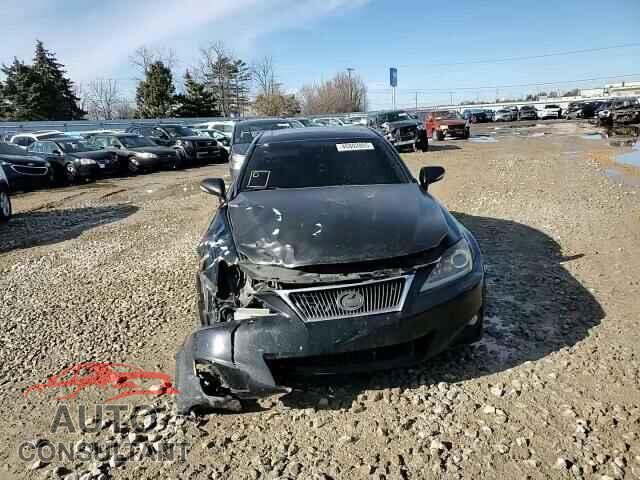 LEXUS IS 2011 - JTHBF5C22B5148656