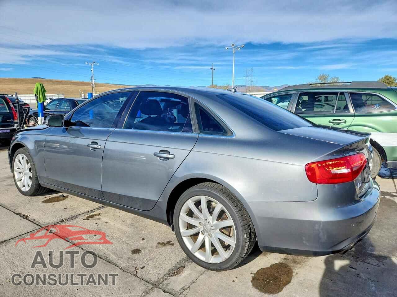 AUDI A4 2013 - WAUFFAFL8DA121467