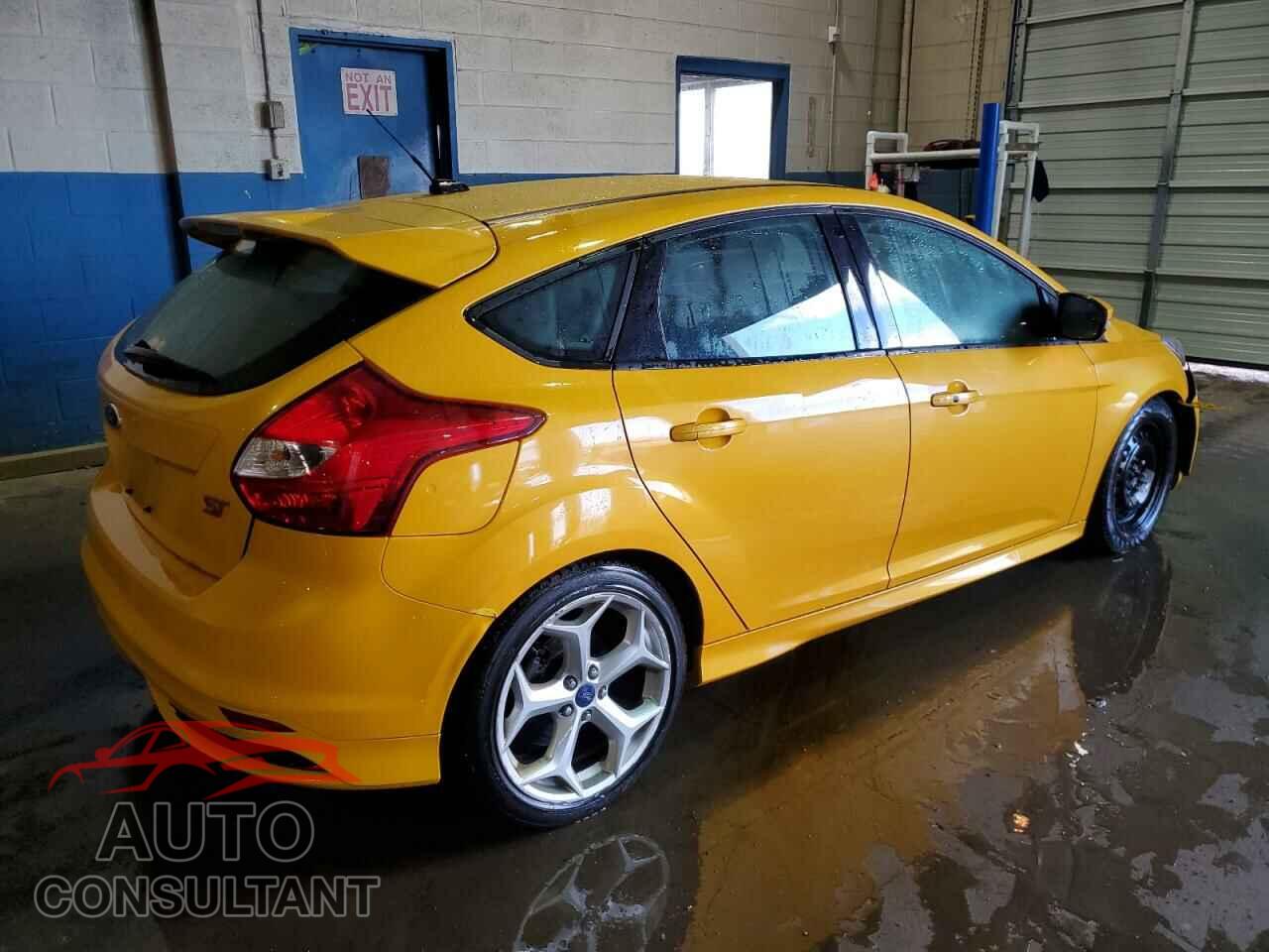 FORD FOCUS 2013 - 1FADP3L91DL218984