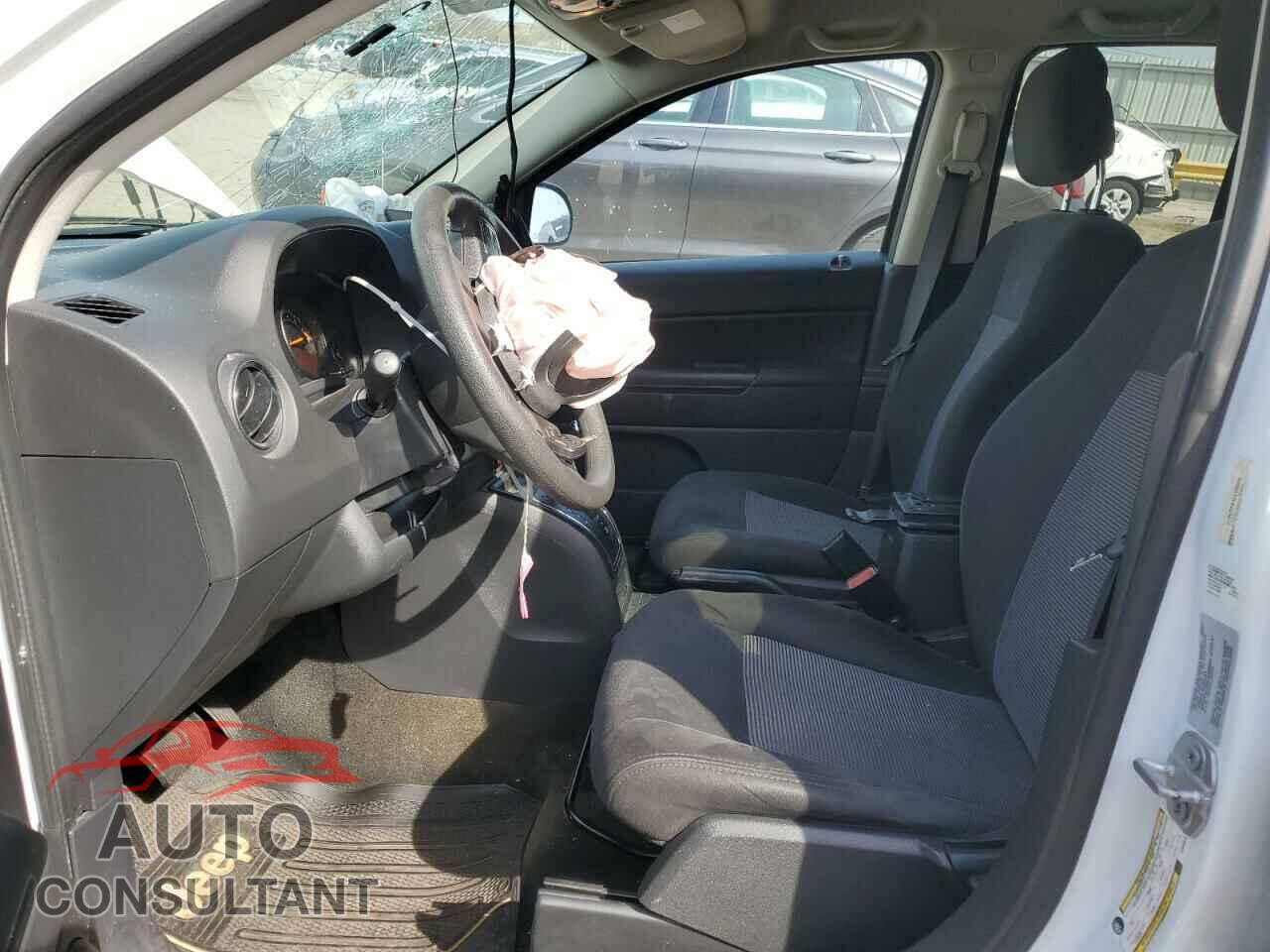 JEEP COMPASS 2016 - 1C4NJDBB4GD686846