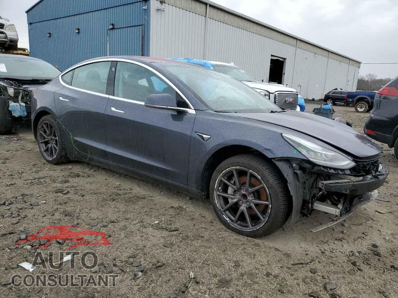 TESLA MODEL 3 2018 - 5YJ3E1EAXJF016294