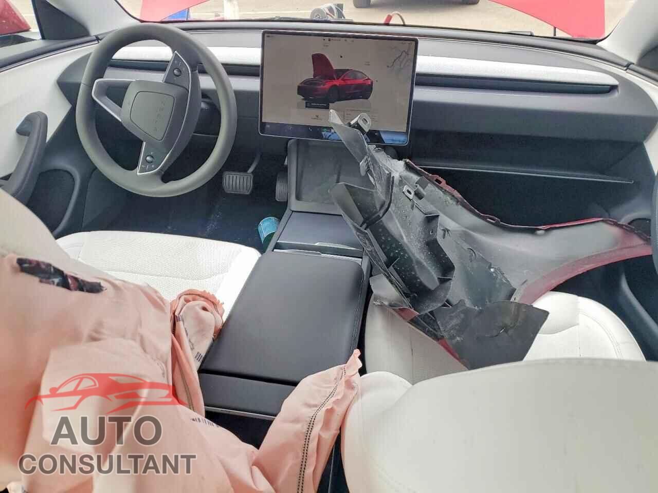 TESLA MODEL 3 2026 - 5YJ3E1EA0TF152307