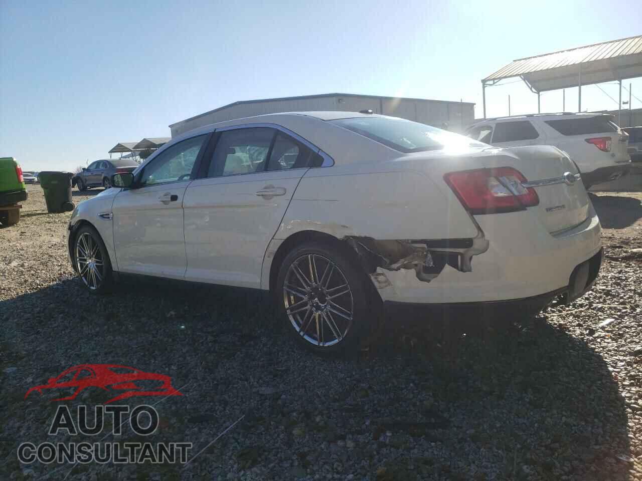 FORD TAURUS 2011 - 1FAHP2DW3BG159832