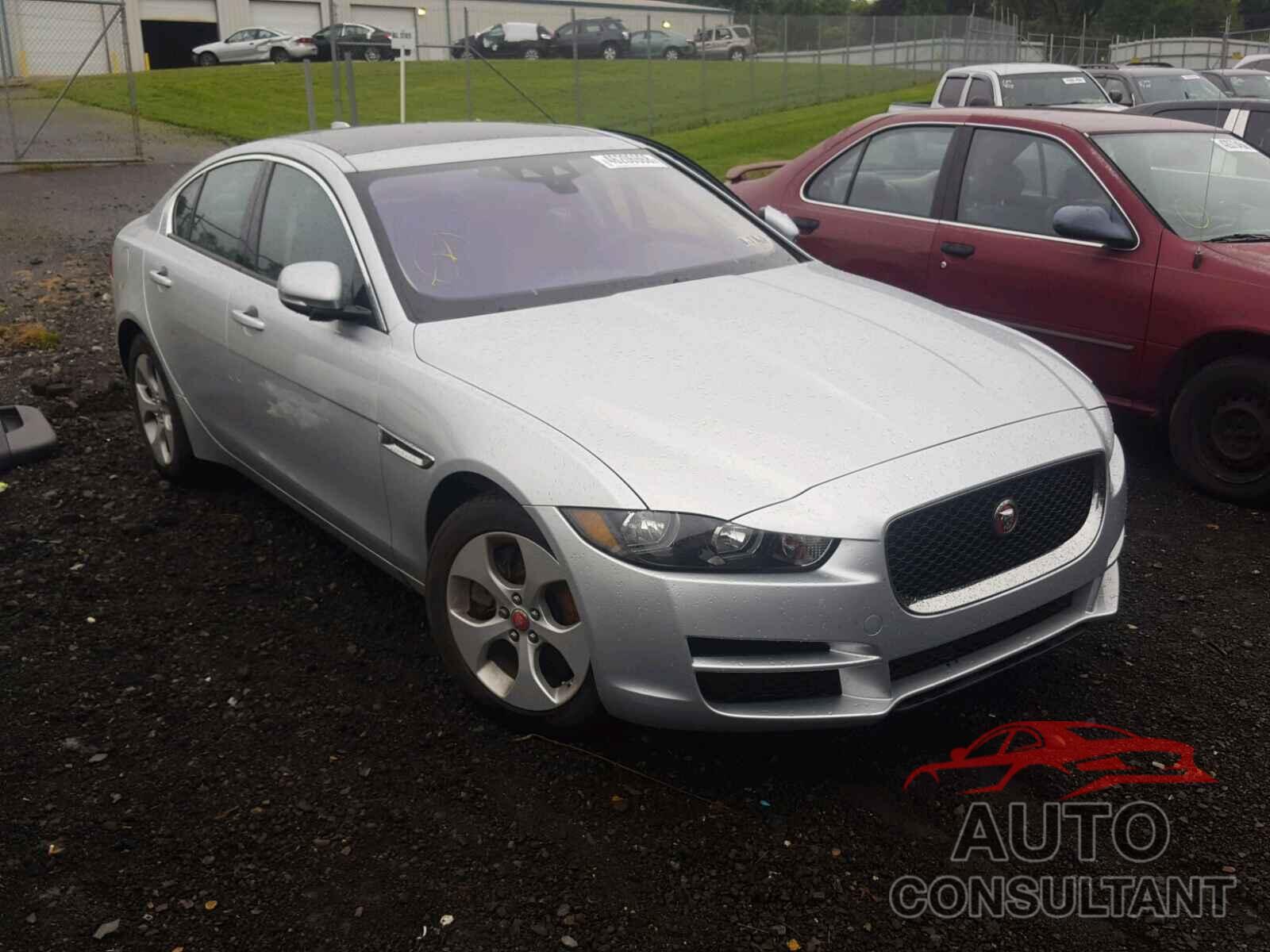 JAGUAR XE 2017 - SAJAR4BG1HA969521