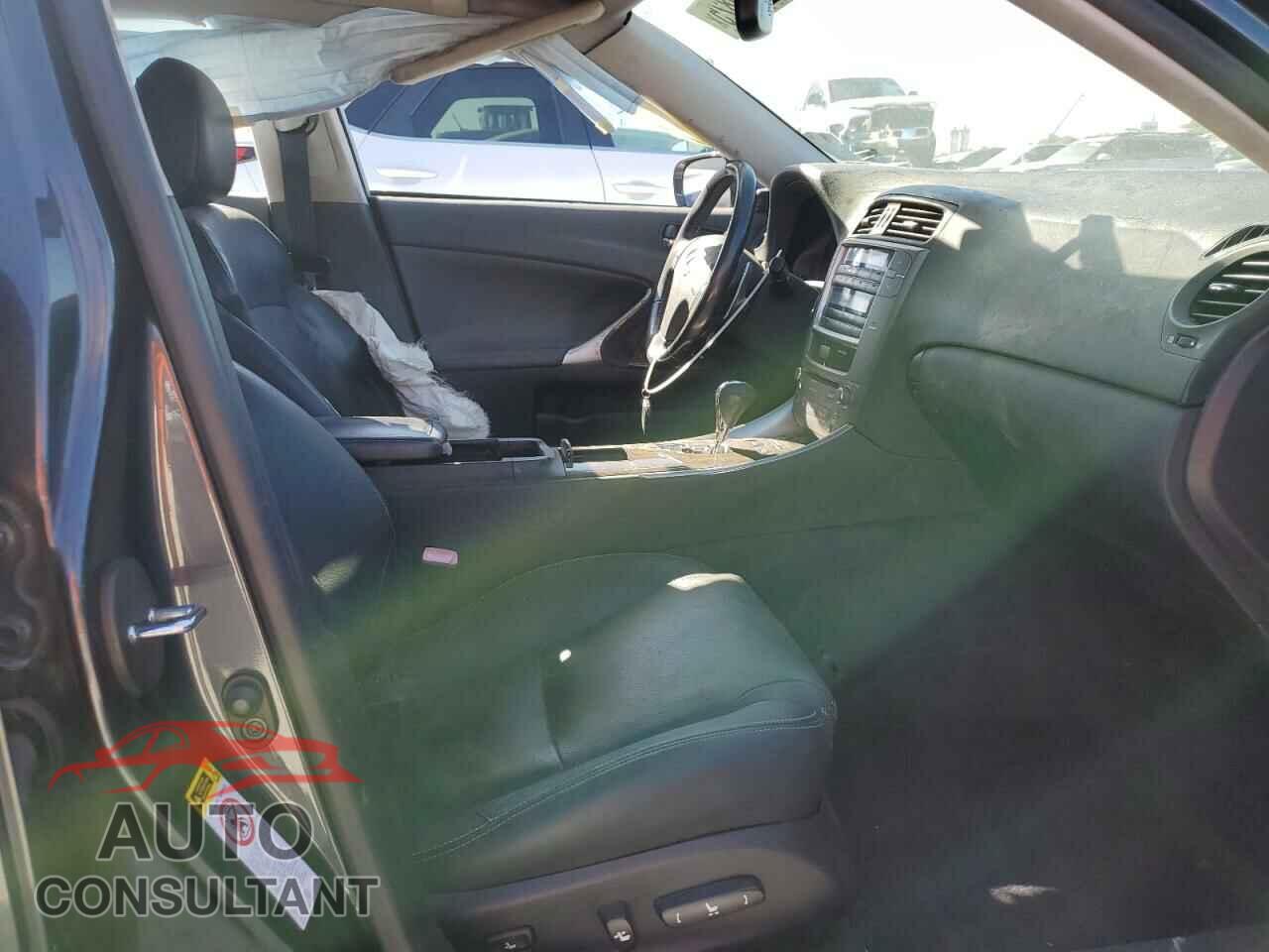LEXUS IS 2010 - JTHCF5C28A5039590