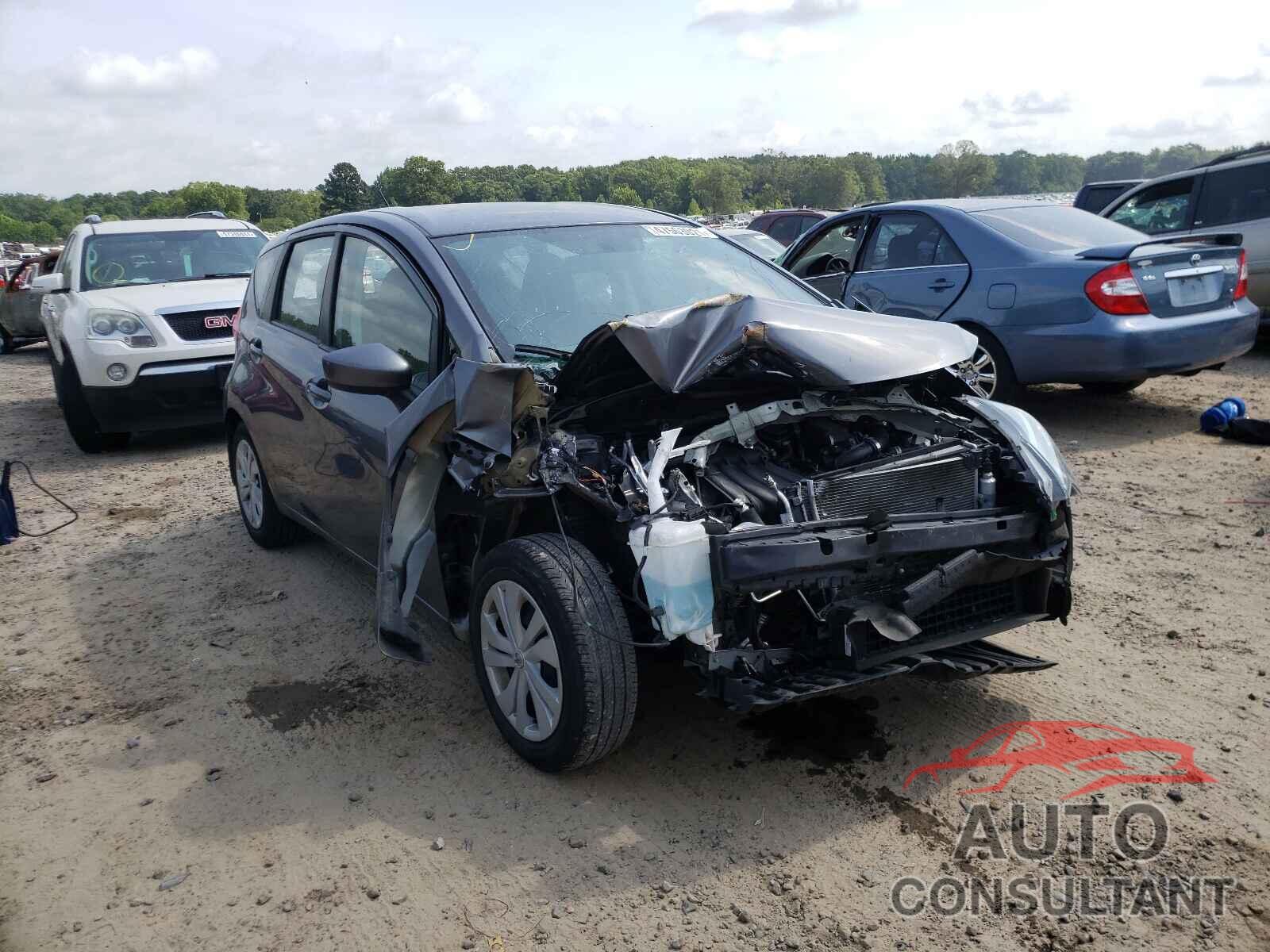 NISSAN VERSA 2018 - 3N1CE2CP9JL371975