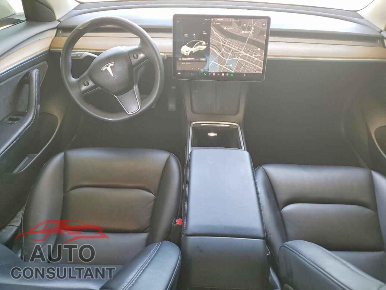 TESLA MODEL 3 2021 - 5YJ3E1EA9MF092321