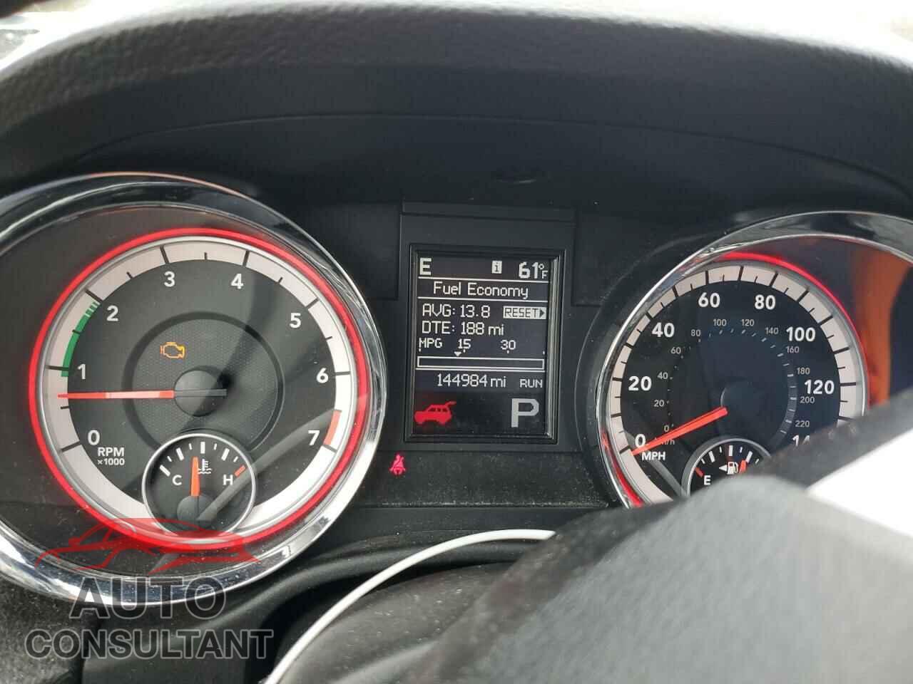 DODGE DURANGO 2013 - 1C4RDJEG6DC580138
