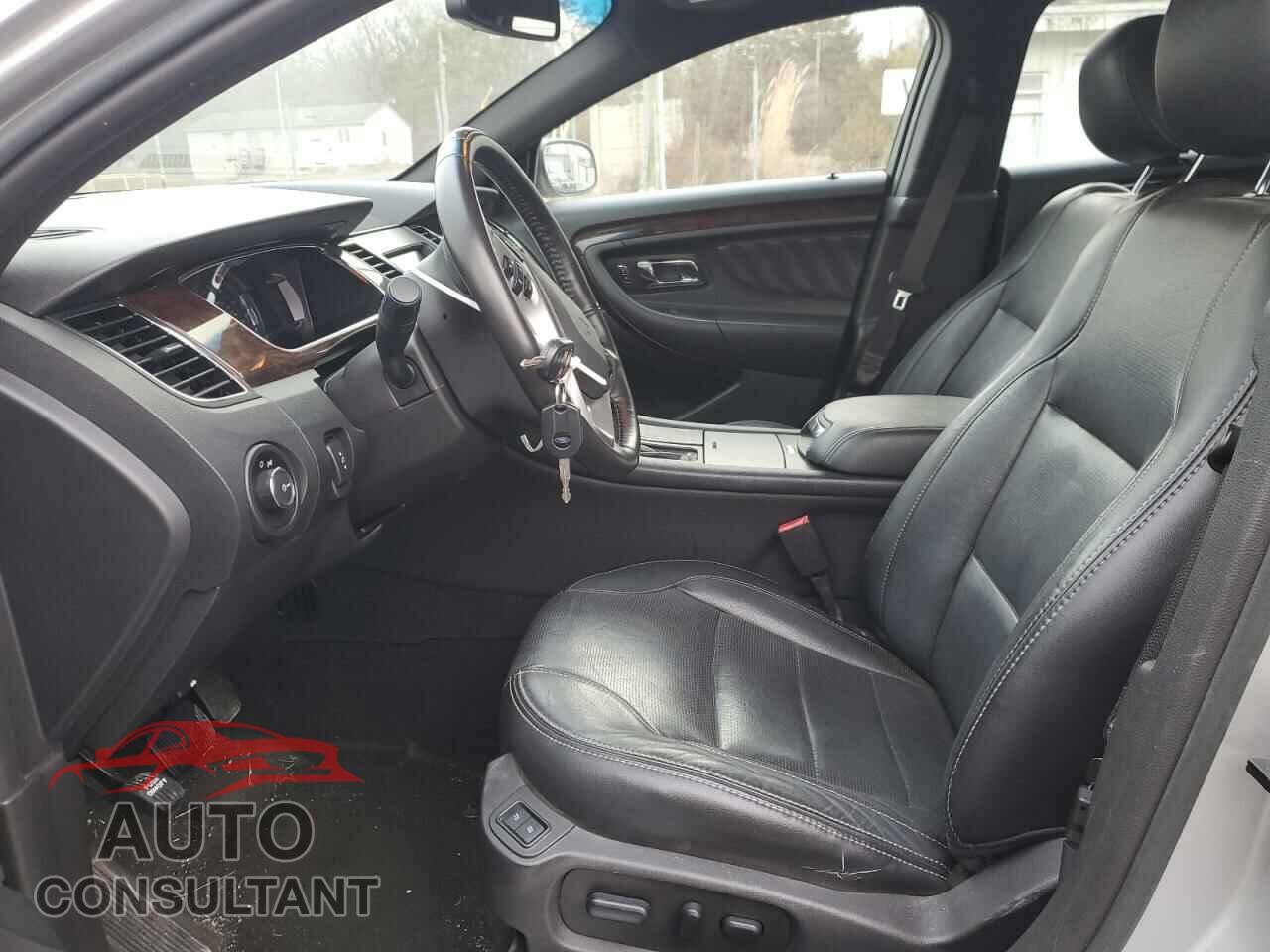FORD TAURUS 2013 - 1FAHP2F8XDG218098