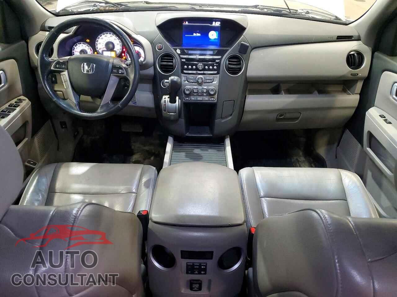 HONDA PILOT 2013 - 5FNYF4H52DB042783