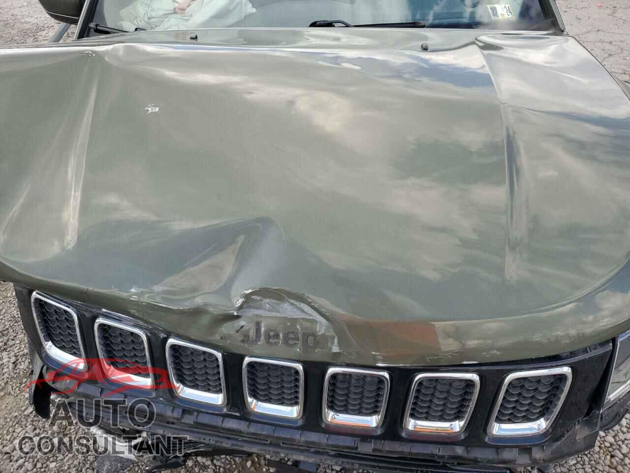 JEEP COMPASS 2018 - 3C4NJDBB4JT483411