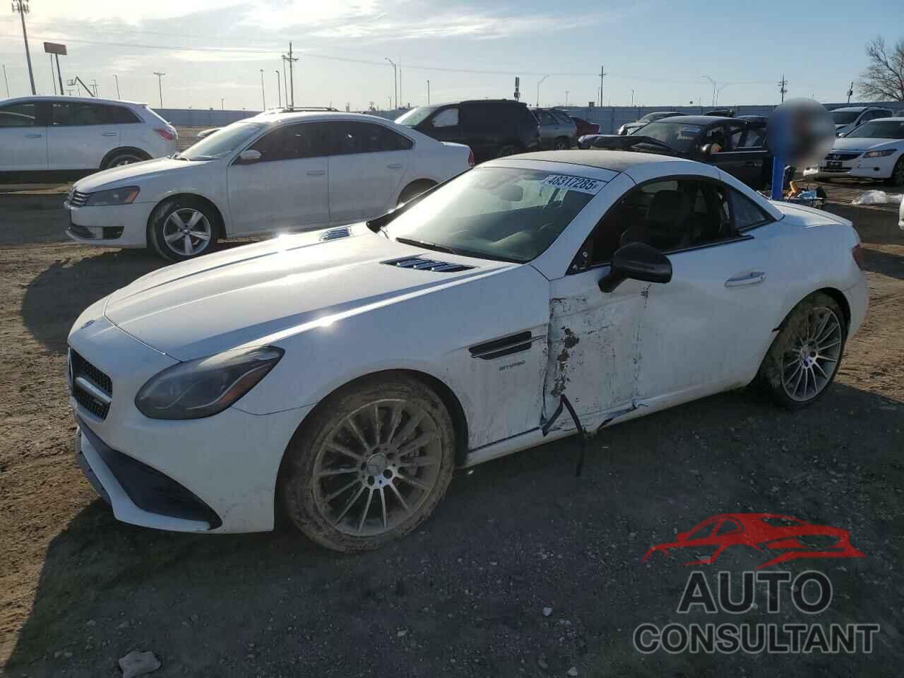MERCEDES-BENZ SLC-CLASS 2017 - WDDPK6GA7HF130995