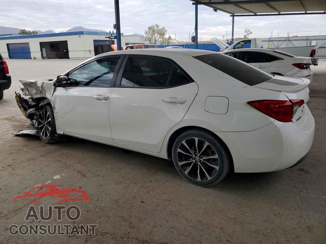TOYOTA COROLLA 2017 - 5YFBURHE0HP585715