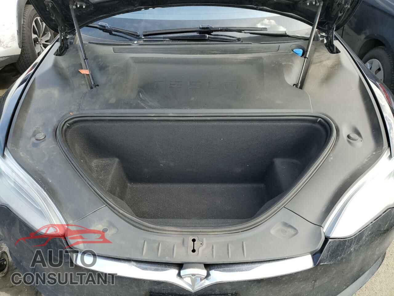 TESLA MODEL S 2017 - 5YJSA1E16HF195774