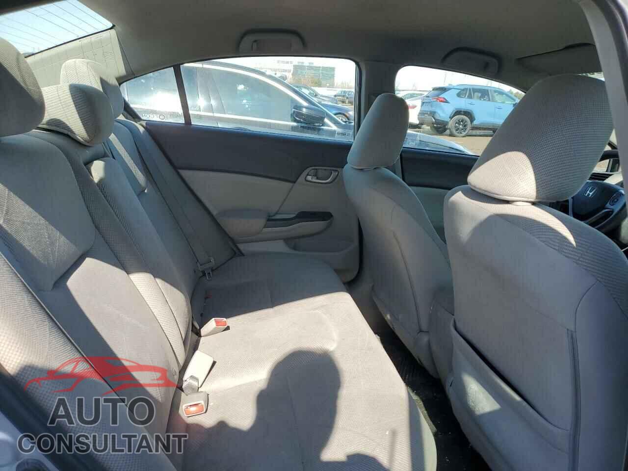 HONDA CIVIC 2012 - 2HGFB2F47CH105016