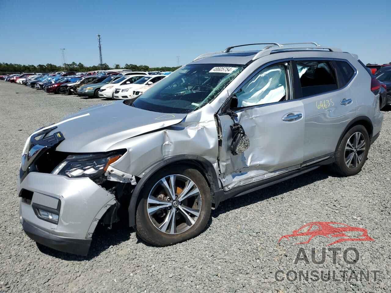 NISSAN ROGUE 2017 - 5N1AT2MT4HC827999