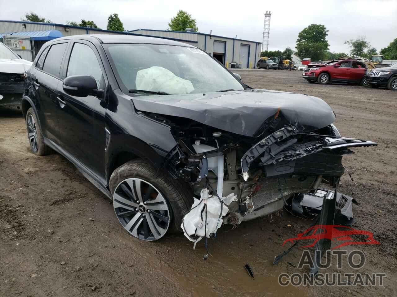 MITSUBISHI OUTLANDER 2021 - JA4ARUAU7MU020970