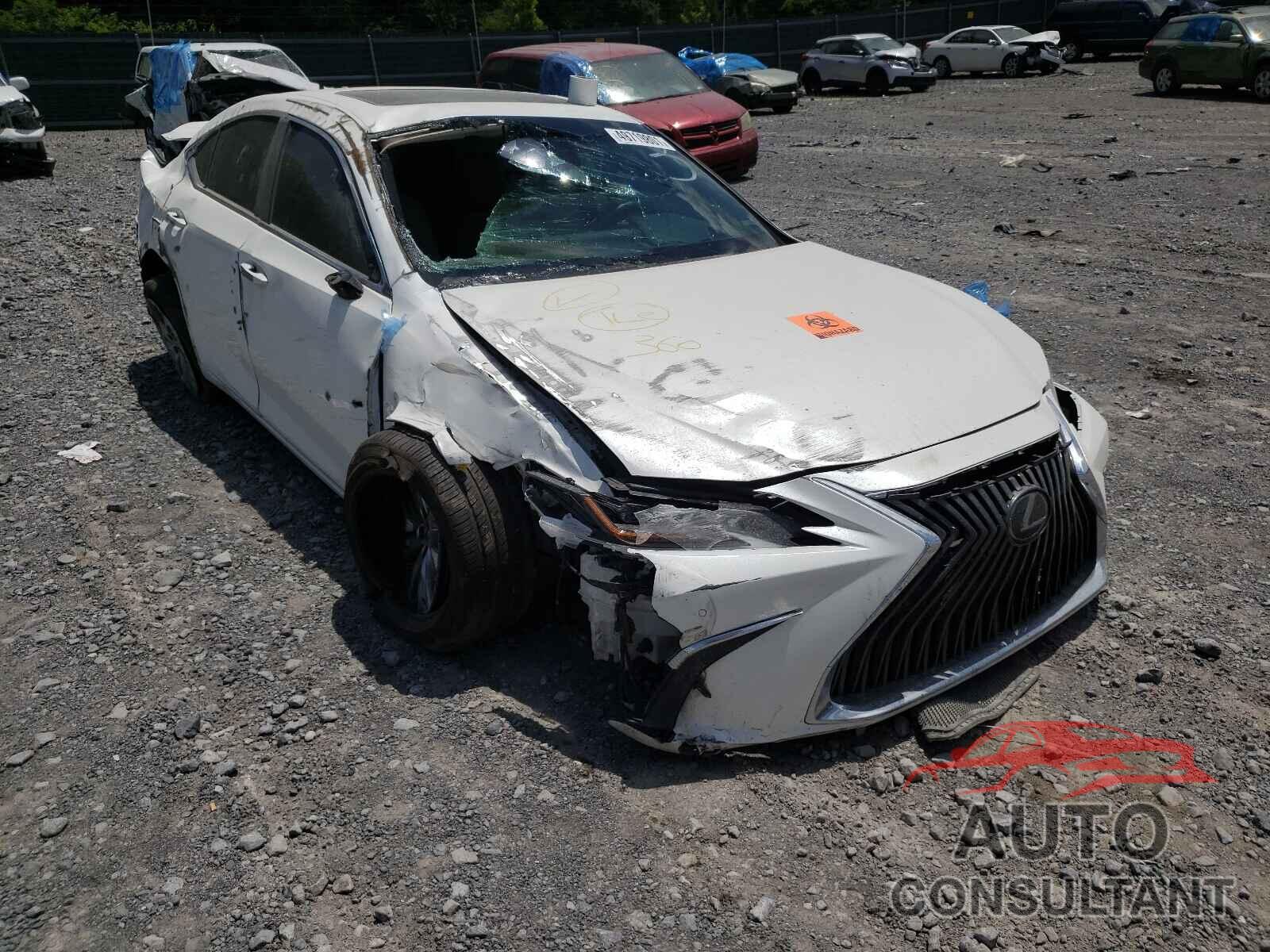 LEXUS ES350 2019 - 58ABZ1B15KU002479