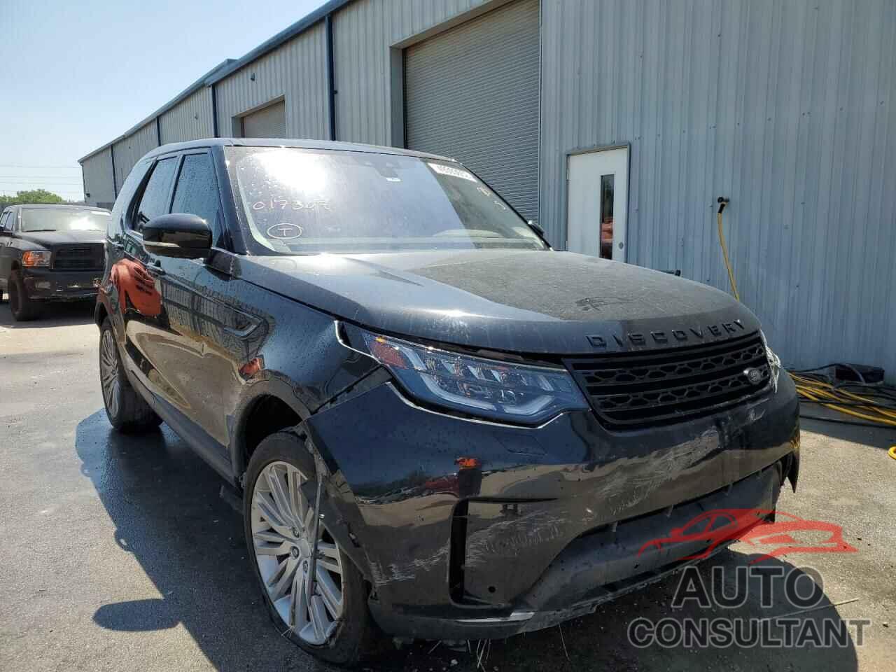 LAND ROVER DISCOVERY 2017 - SALRTBBV8HA017307