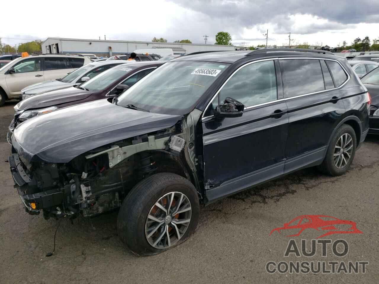 VOLKSWAGEN TIGUAN 2019 - 3VV2B7AX0KM183571