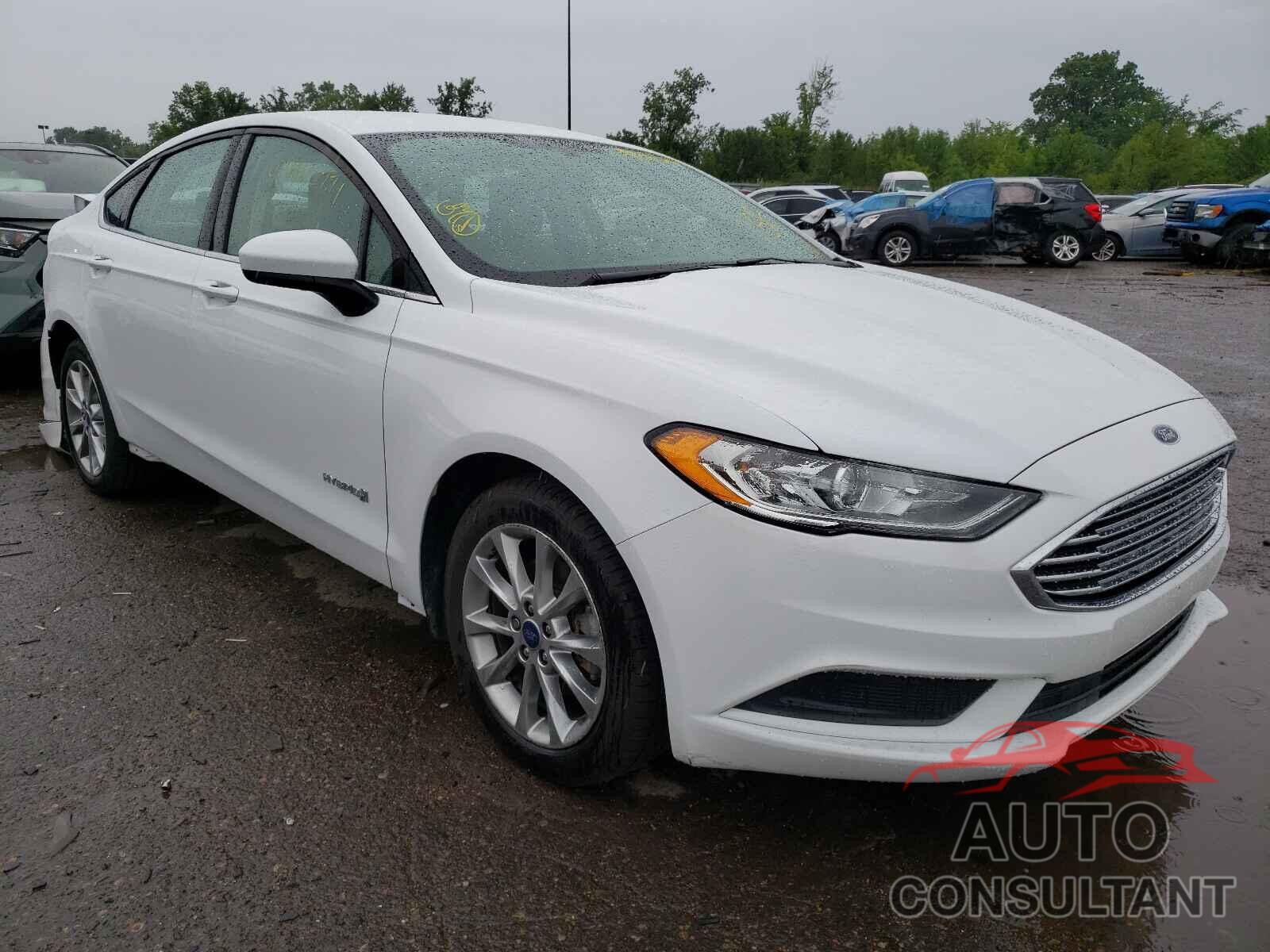 FORD FUSION 2017 - 3FA6P0UU3HR266827
