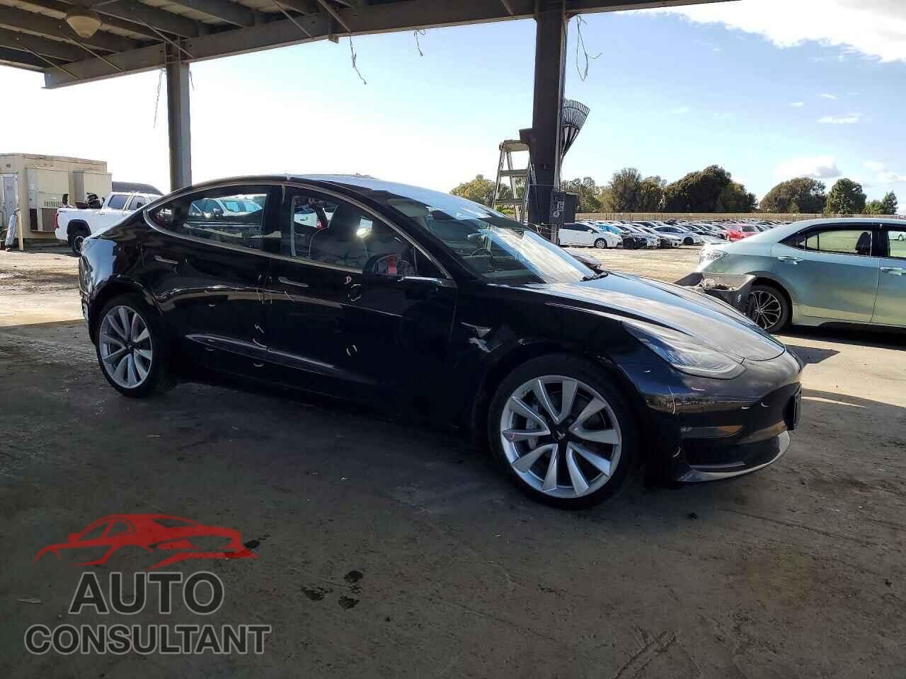 TESLA MODEL 3 2018 - 5YJ3E1EB7JF086800