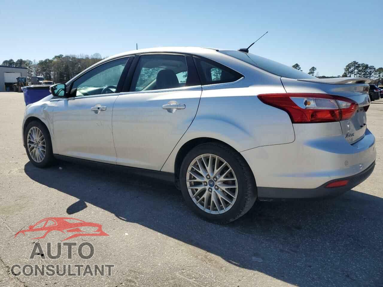 FORD FOCUS 2013 - 1FADP3J26DL108504