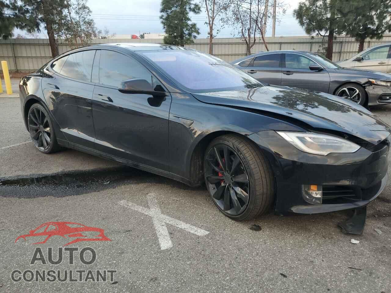 TESLA MODEL S 2016 - 5YJSA1E27GF147918