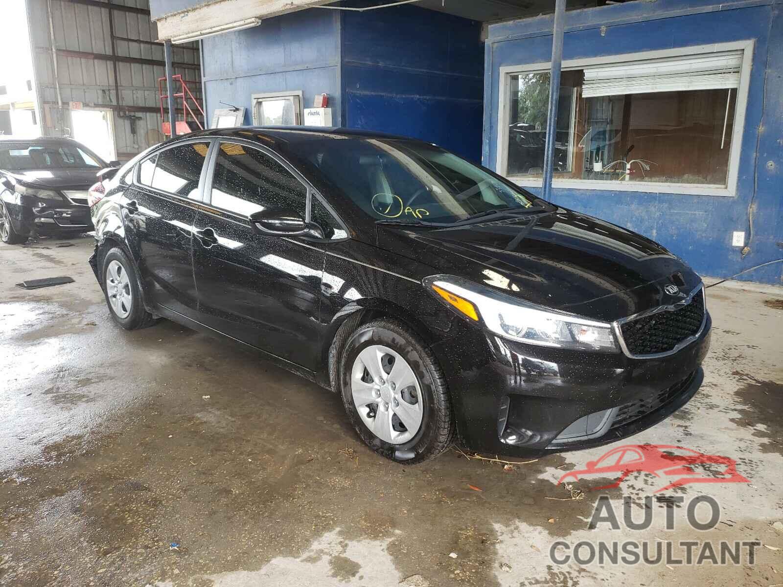 KIA FORTE 2018 - 3KPFL4A71JE247511