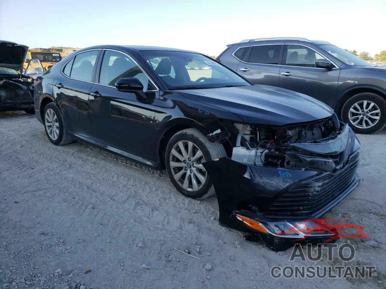 TOYOTA CAMRY 2019 - 4T1B11HK4KU194444
