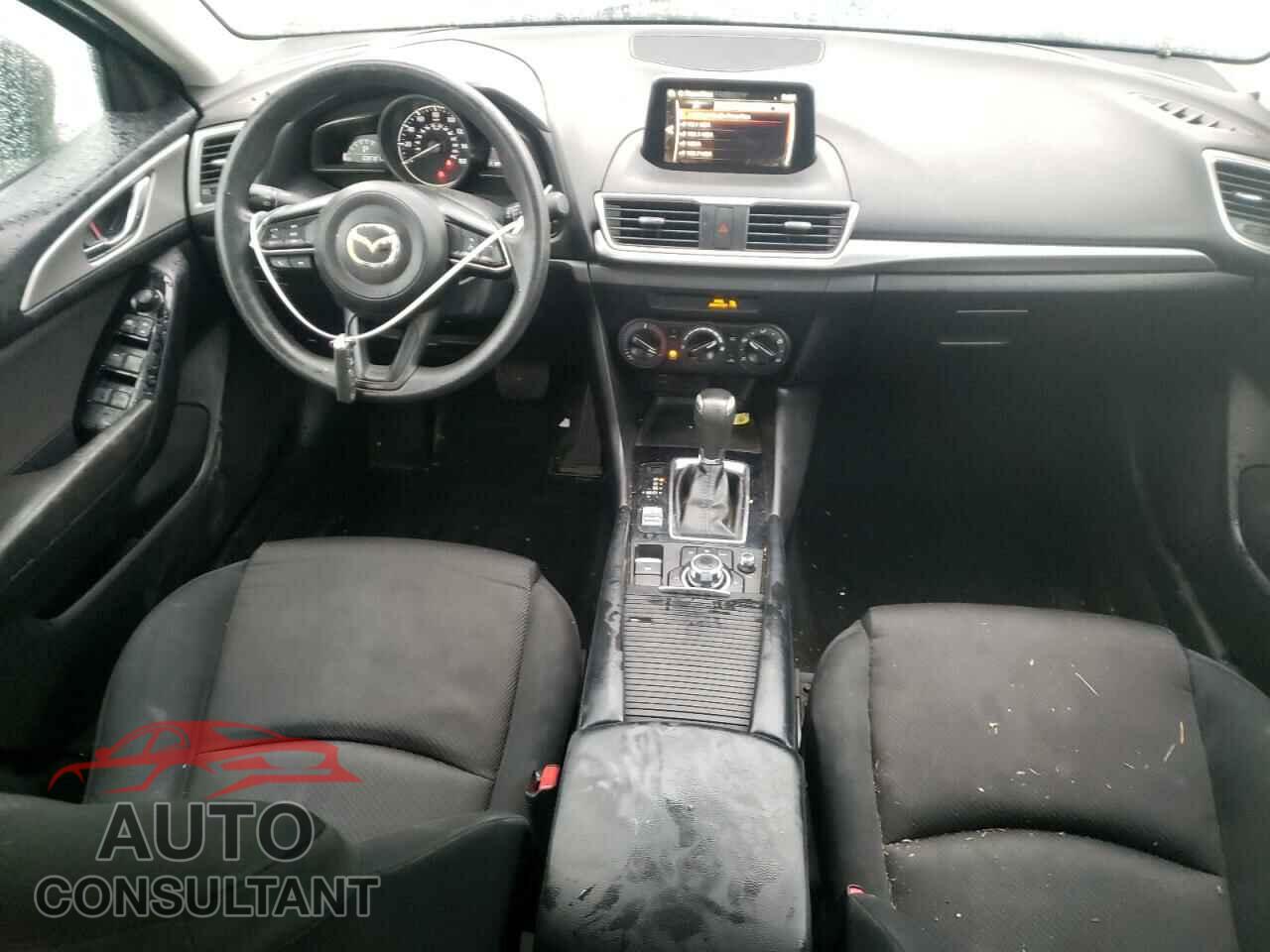 MAZDA 3 2017 - 3MZBN1U76HM102660