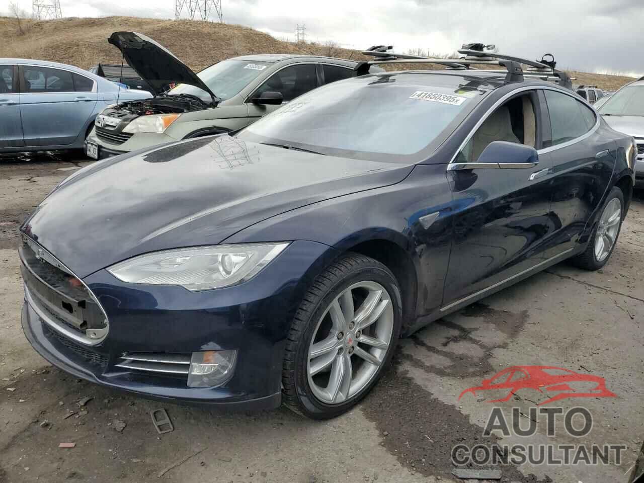 TESLA MODEL S 2013 - 5YJSA1DP8DFP06465