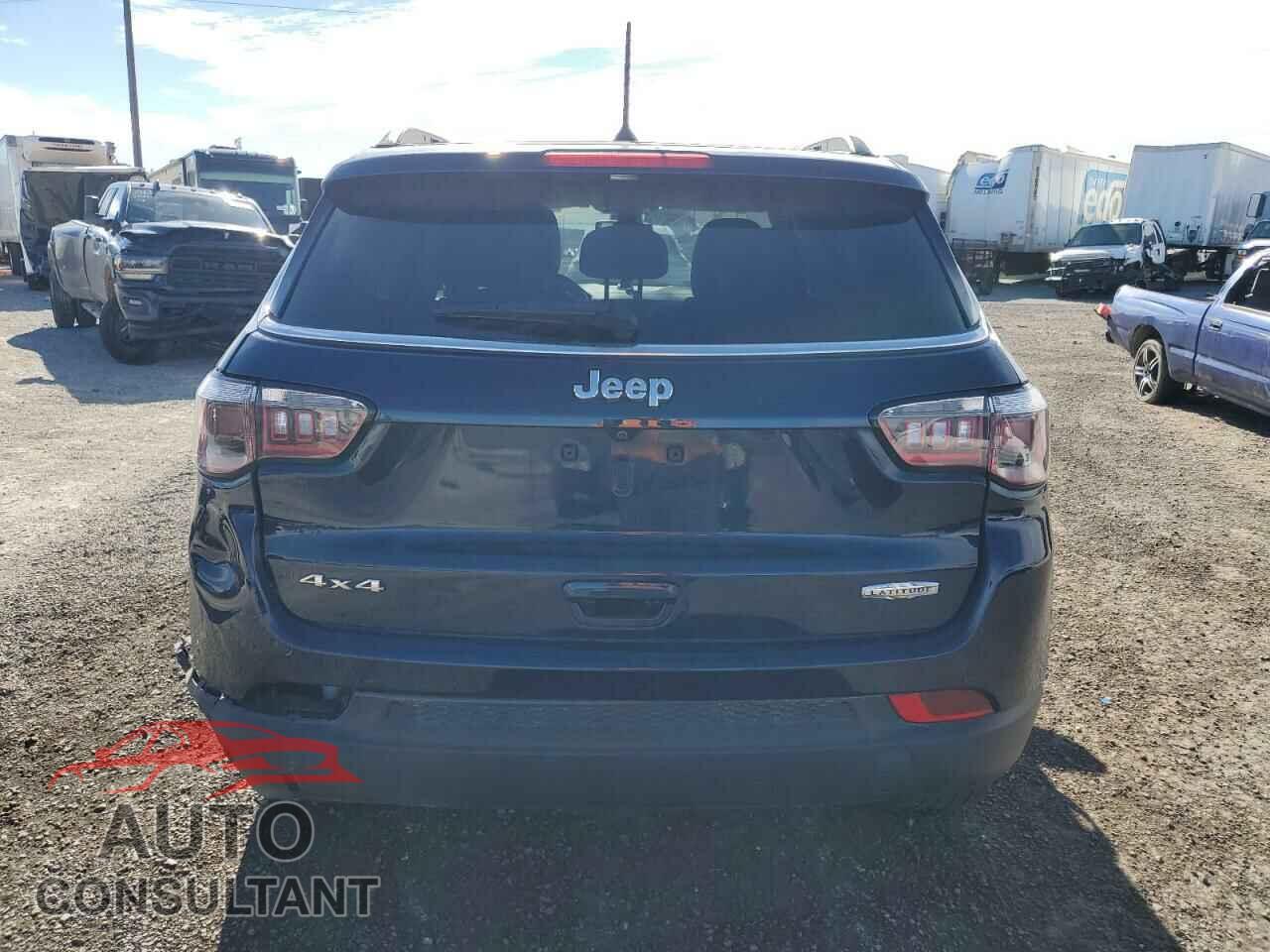 JEEP COMPASS 2018 - 3C4NJDBB7JT326052