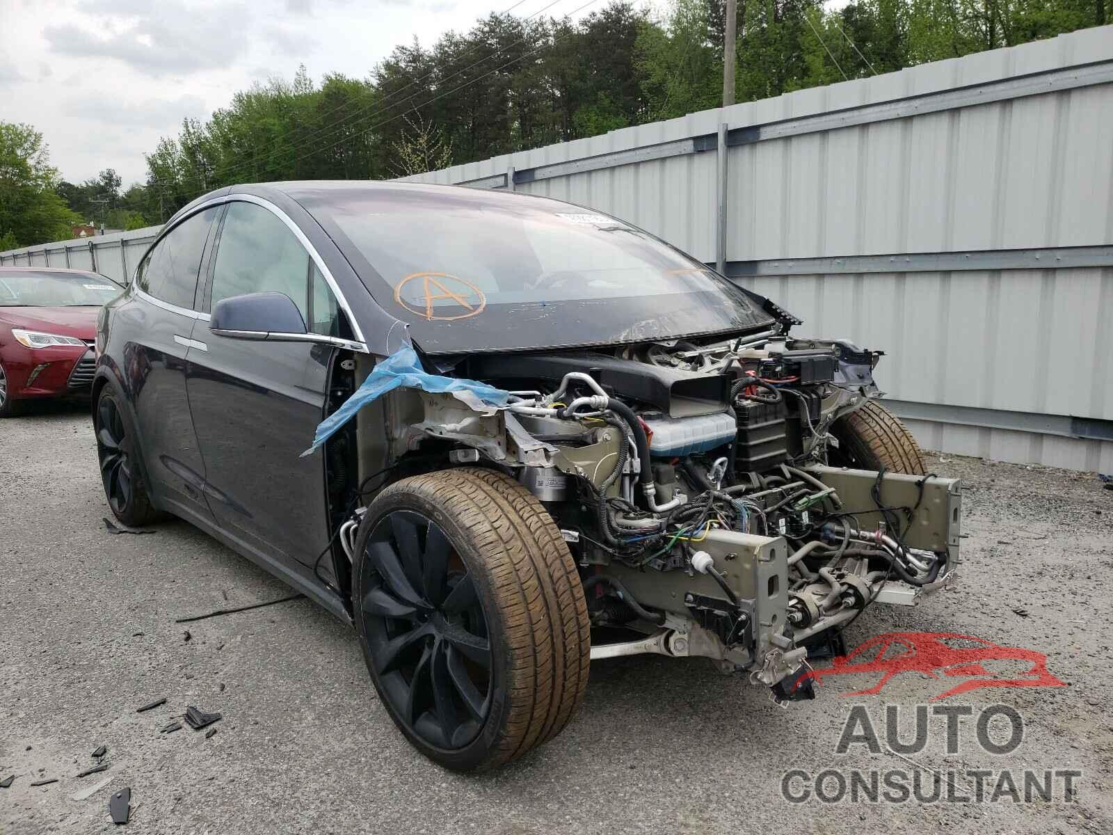 TESLA MODEL X 2020 - 5YJXCBE20LF299149