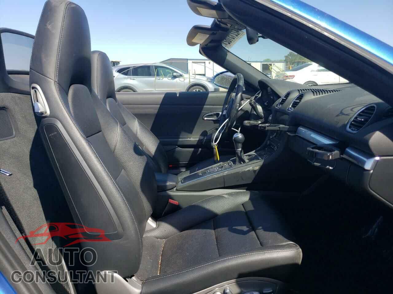 PORSCHE BOXSTER 2017 - WP0CB2A8XHS241023