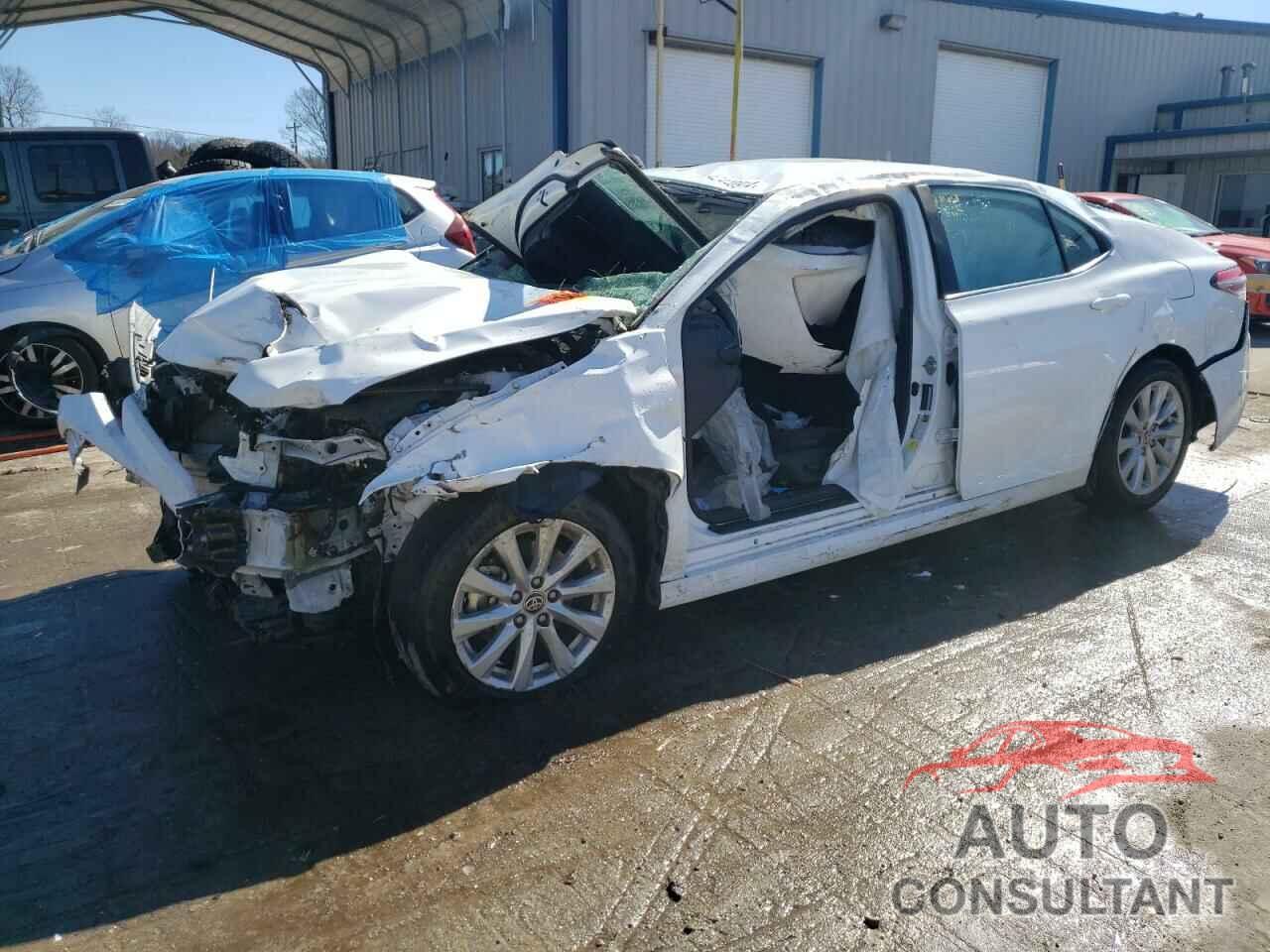 TOYOTA CAMRY 2020 - 4T1C11AK3LU974628