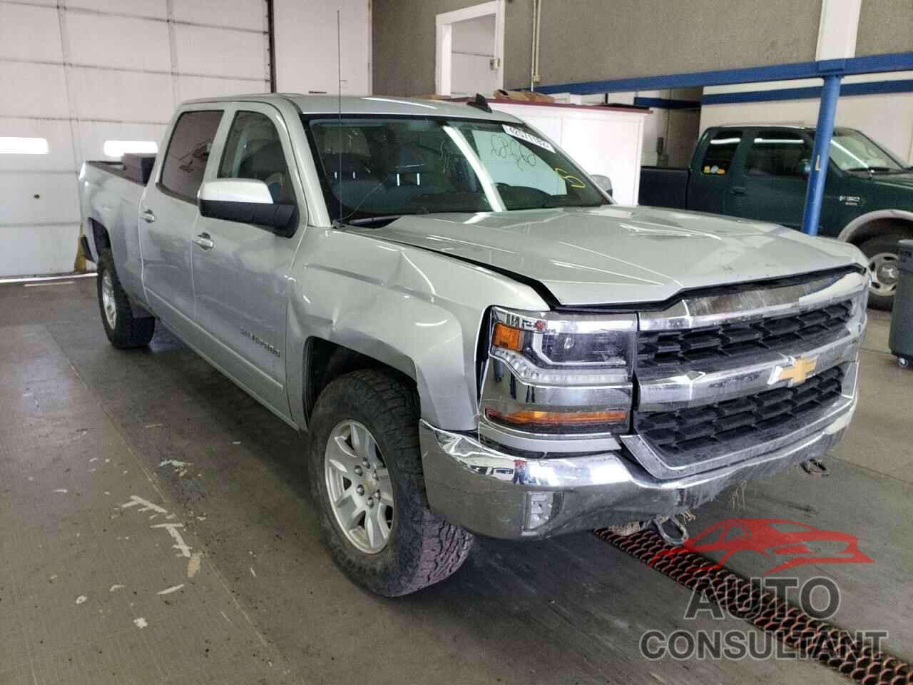 CHEVROLET SILVERADO 2018 - 3GCUKREC5JG193553