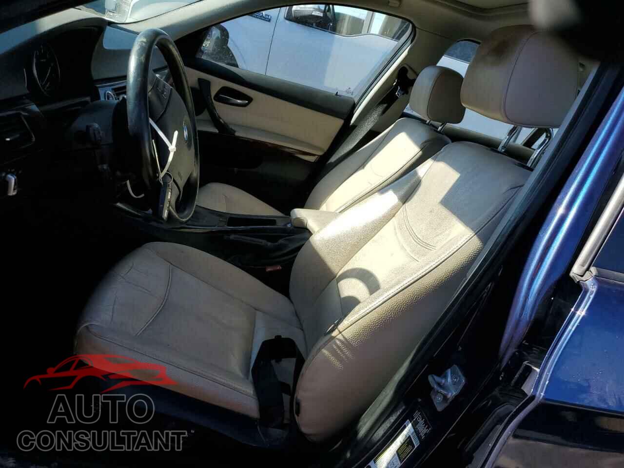 BMW 3 SERIES 2011 - WBAPH7C55BE677104
