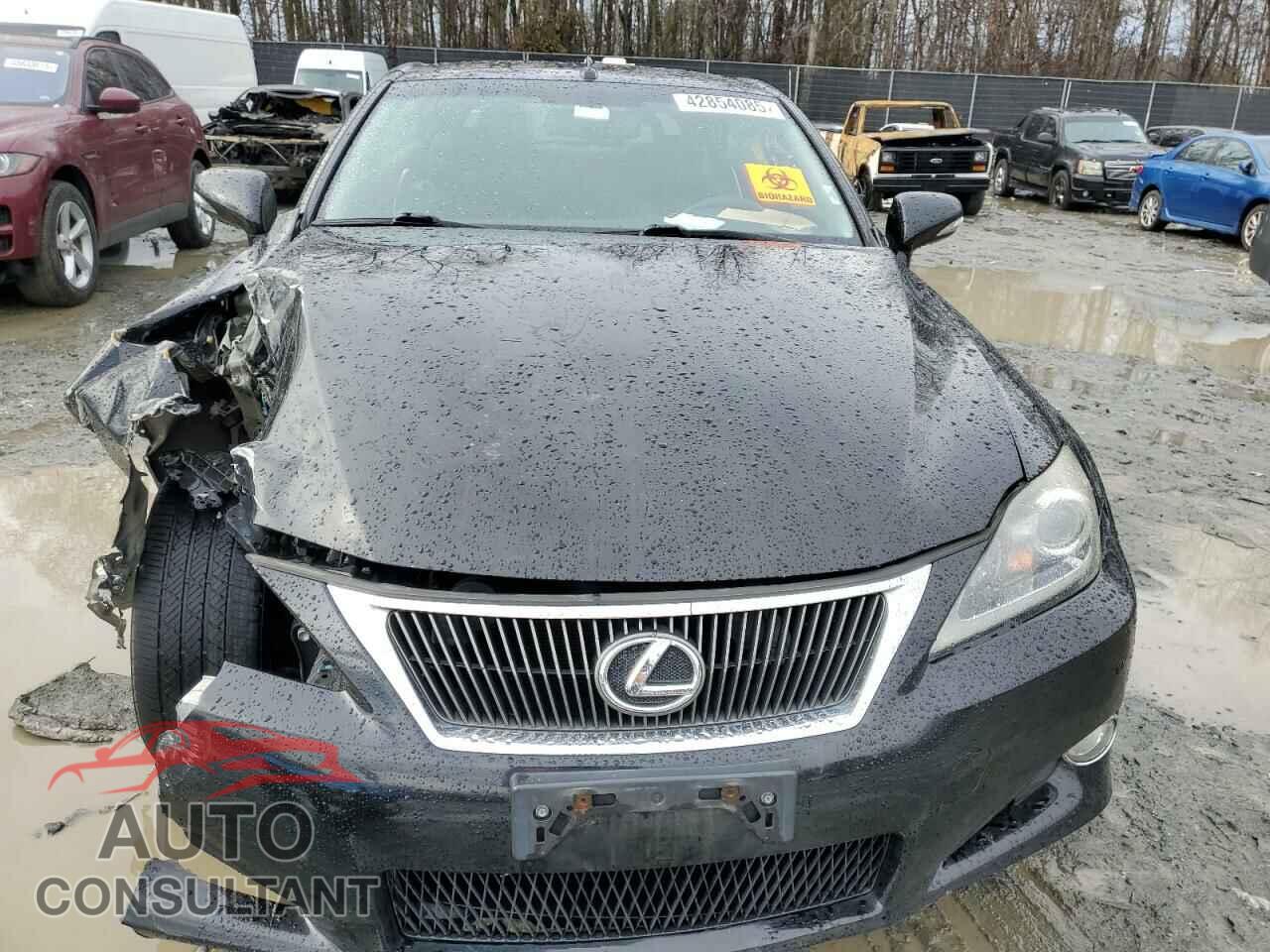 LEXUS IS 2015 - JTHFF2C23F2531948