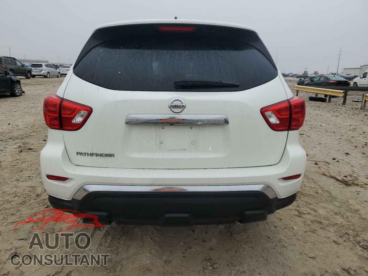 NISSAN PATHFINDER 2017 - 5N1DR2MN6HC685037