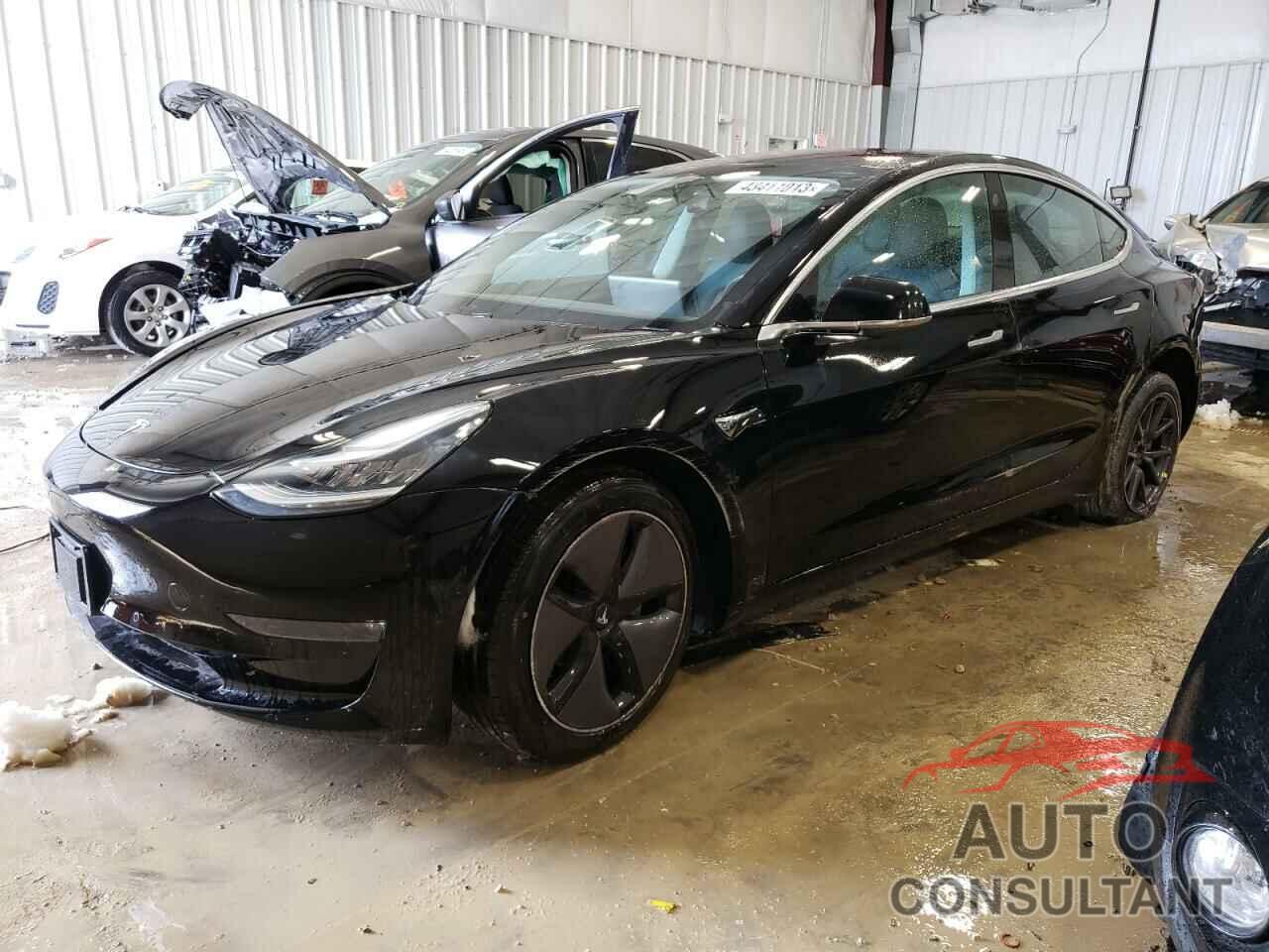 TESLA MODEL 3 2018 - 5YJ3E1EA1JF151695