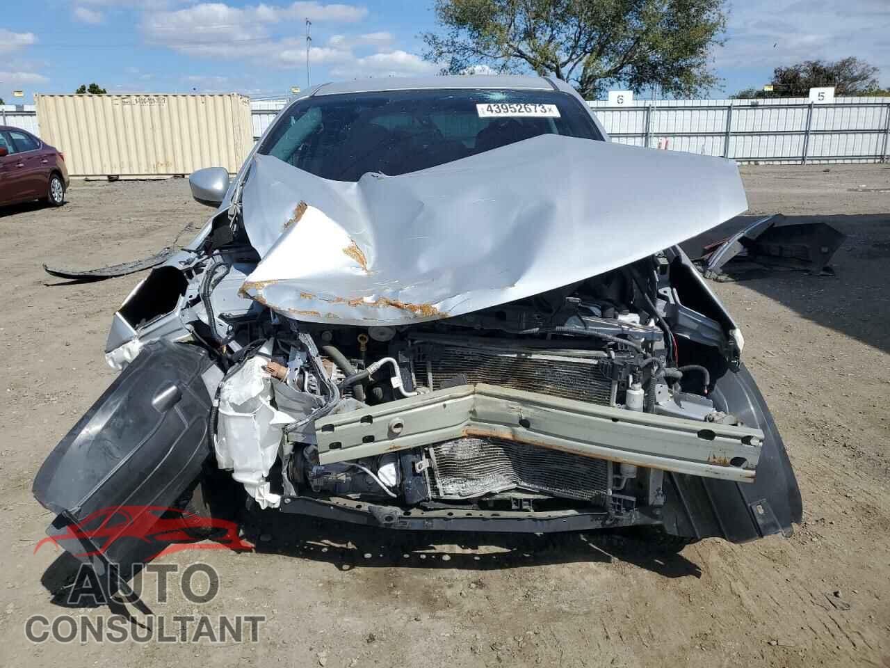 NISSAN VERSA 2017 - 3N1CN7AP3HL880356