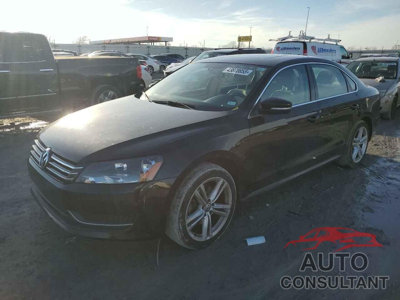 VOLKSWAGEN PASSAT 2014 - 1VWBT7A30EC092649