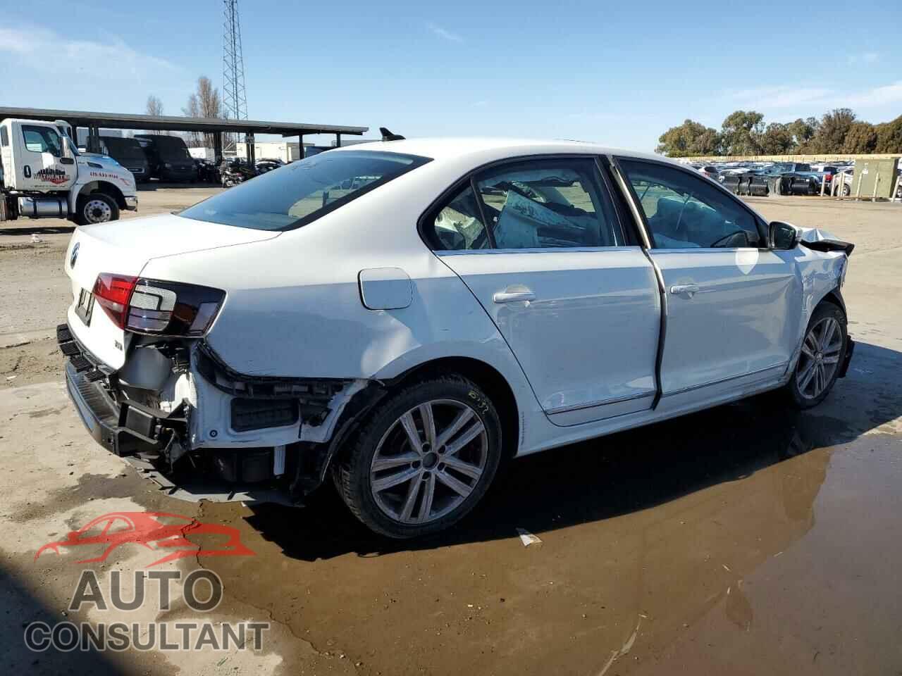 VOLKSWAGEN JETTA 2017 - 3VWL17AJ8HM407371