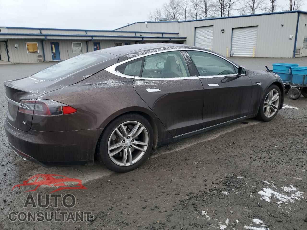 TESLA MODEL S 2013 - 5YJSA1CG8DFP07603