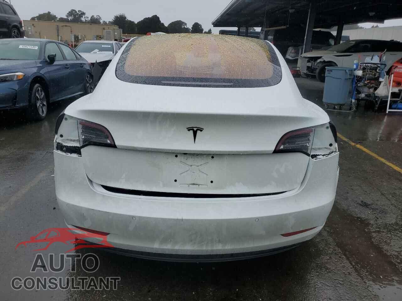 TESLA MODEL 3 2017 - 5YJ3E1EAXHF002132